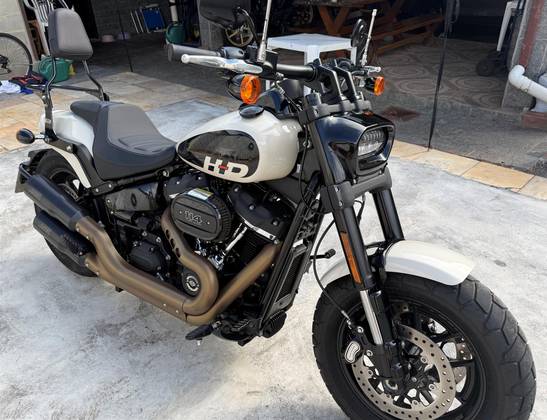 HARLEY-DAVIDSON SOFTAIL FAT BOB 114 HARLEY-DAVIDSON SOFTAIL FAT BOB 114